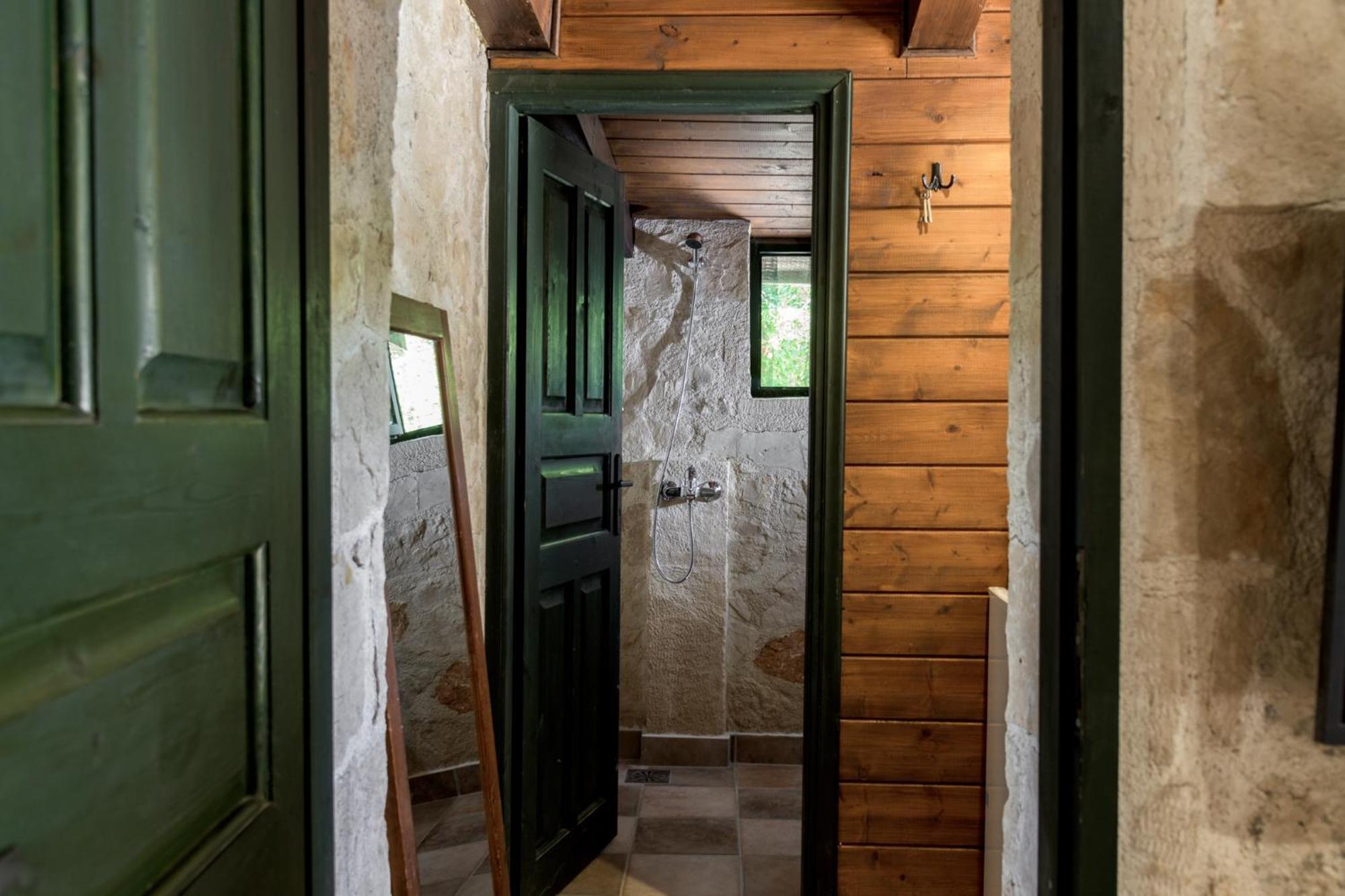 Orama Stone Apartments - Authentic Hospitality In A Historical Location, By Zantewize Szoba fotó