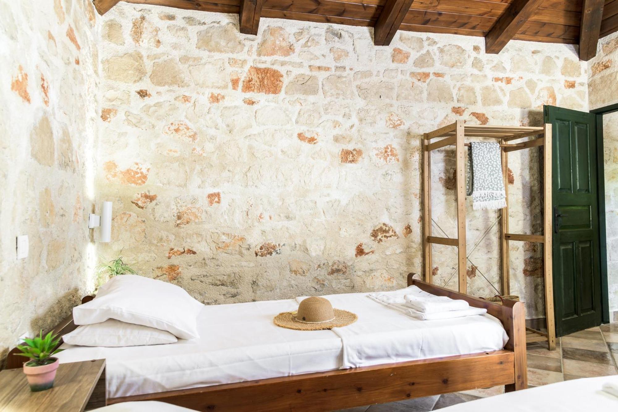 Orama Stone Apartments - Authentic Hospitality In A Historical Location, By Zantewize Szoba fotó